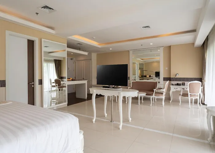 Le Eminence Puncak Hotel Convention & Resort