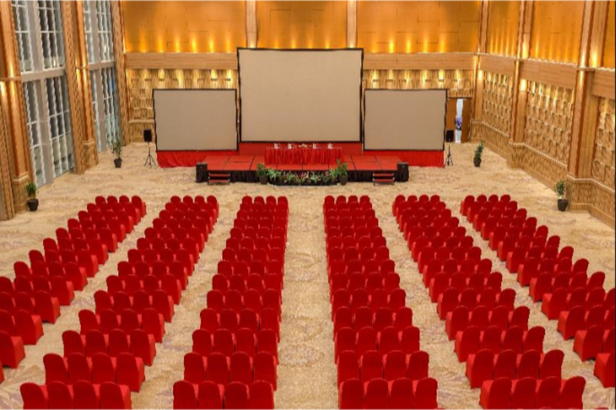 Hotel Le Eminence Convention &