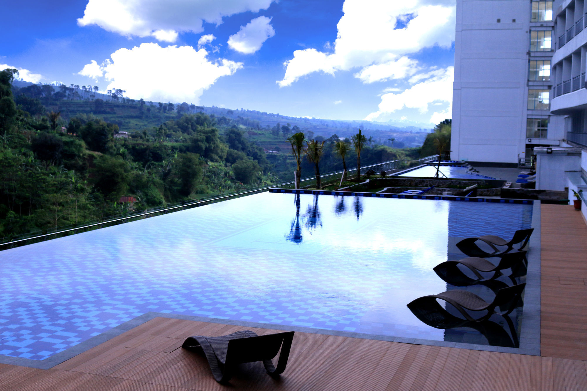 Hotel Le Eminence Convention & Puncak